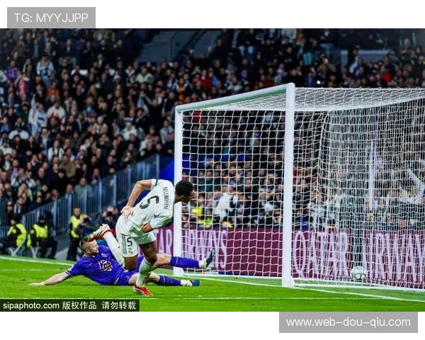 皇马4-1大胜皇家社会,贡萨洛开场4分钟闪电破门 皇马4-1大胜皇家社会,贡萨洛开场4分钟闪电破门